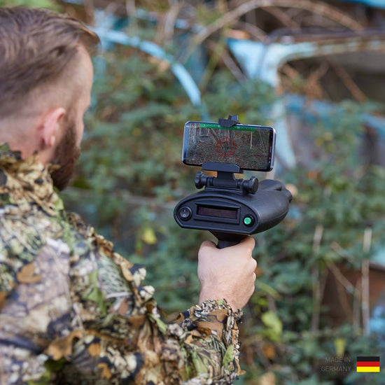 OKM Bionic X4 detector in use