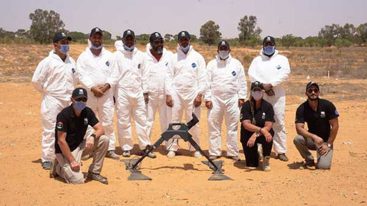OKM Georadar im Einsatz für die Suche nach Massengräbern in Libyen