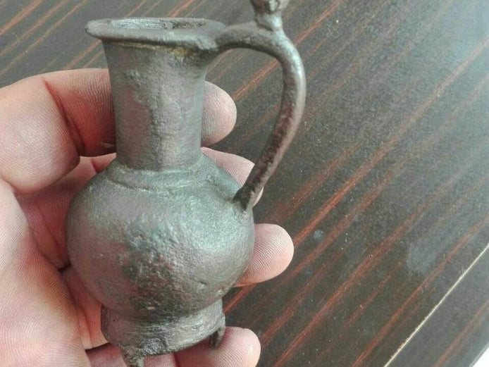 eXp 6000 locates ancient bronze vase in more than 4 m depth